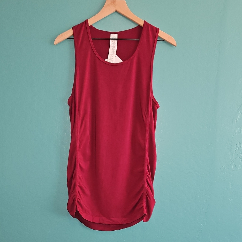 Fabletics Kathie Seamless Tank - Burgundy/Wine